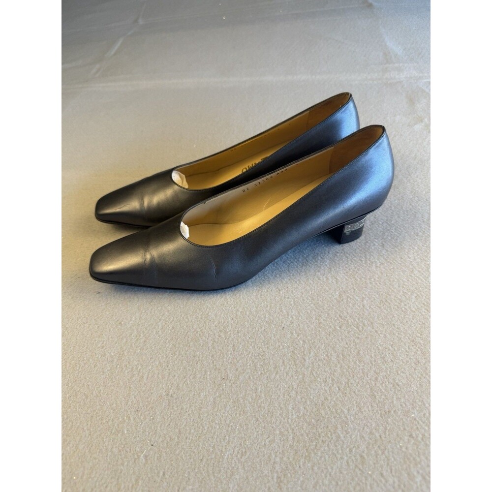 Salvatore Ferragamo Women's Leather Square Toe Pump Block Heel 9 C - Picture 5 of 11